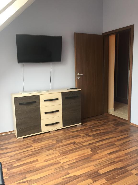 Palank Apartman Mosonmagyaróvár Buitenkant foto